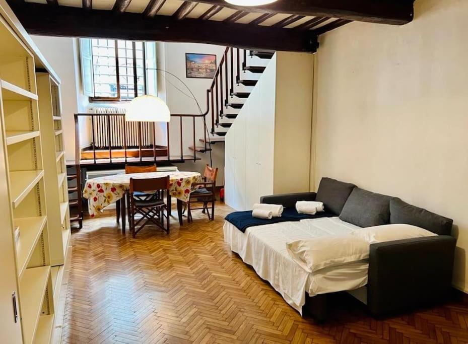 Ponte Vecchio Cozy Oltrarno Apartment Florencia Exterior foto